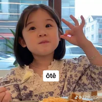 Hân khi nhỏ