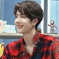vương nhất bác anh hai điềm điềm