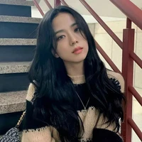 kim Jisoo (chị của Subin)