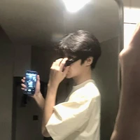 Gia Huy (em trai glong)