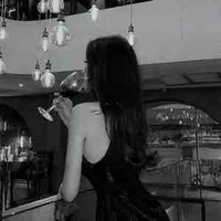 Kim Oh JuKin (Bà La)