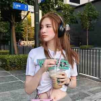 Nguyễn Mỹ Hạnh ( Chị )