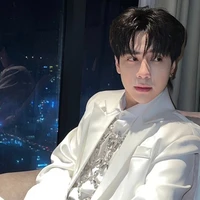 Lê Quang Hùng (Phone)