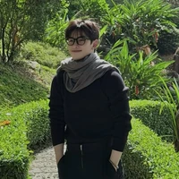 Huỳnh Hoàng Hùng ( Hùng Huỳnh)