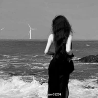 Trần Ánh Liên ` Mẹ hắn `