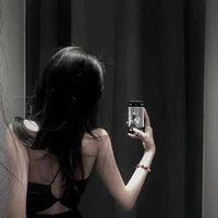 Chị Trợ lý