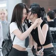 nhỏ tác giả nè