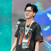 Phan Việt Hoàng /em/