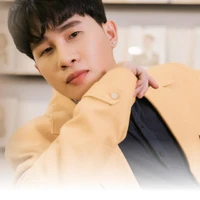 bố Tuấn còn trẻ