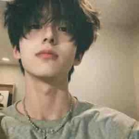 Nguyễn Lạc Dương 