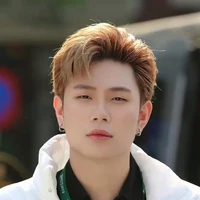 tong tai duơng domic
