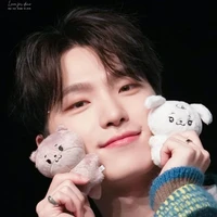 Lee Chan_Dino