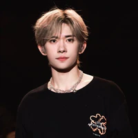 Dịch Dương Thiên Tỉ