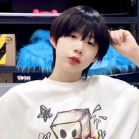 trần dịch hằng_H