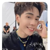 Tác giả fan Quang Hùng