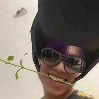 Long áo đen