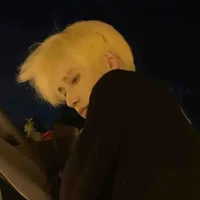 Hoàng Cự Giải|@Can_hoang