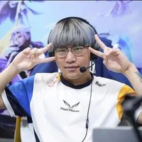 Vương Tử Tu (fw_nailiu)