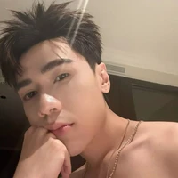 Lê Quang Hùng._