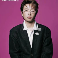 trần phong Hào-nicki