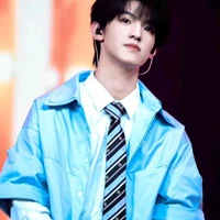 Trương Trạch Vũ_ze
