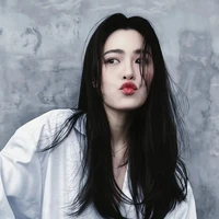 lingling sirirak kwong (cô)
