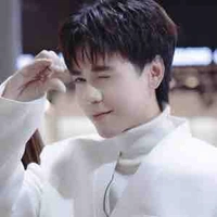 Quang Hùng 