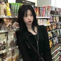 Vương Thư Hân*cô*