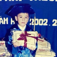 Lê Quang Hùng ( lúc nhỏ )