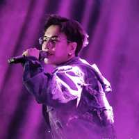 Kim Long ( lou hoàng)