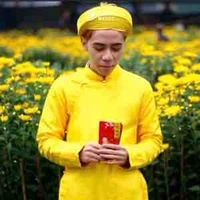 Quanh Hùng