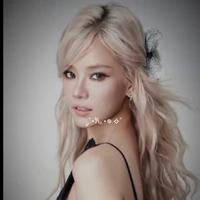 Nguyễn Hoàng Yến {Sóc}