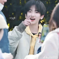 Tả Kì Hàm