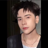Q.hùng