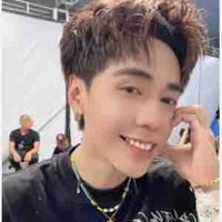 Lê Quang Hùng 