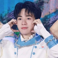 Lê Quang hùng(phone)