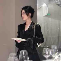 Lâm Thuỳ Vy - Mẹ Vy Anh