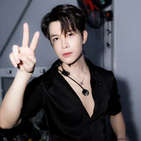 Anh tú atus