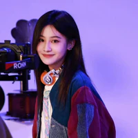 Viên Nhất Kỳ-em