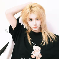 Trần Kha_Y