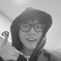 Minh Hiếu[Kewtiie]