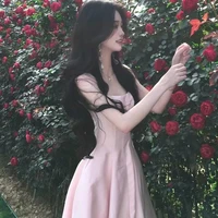 Tả Kiều Noãn - Mẹ cậu