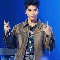 Trần Minh Hiếu (HieuThuHai)d