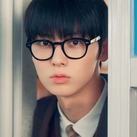 Yoon Ga Min 