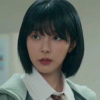 Lee Ji Woo