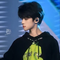 UÔNG TUẤN HY/a4/