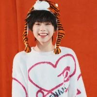 Trần Dịch Hằng 2010(F4)