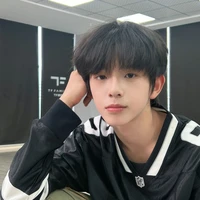 Trần Tuấn Minh ( cậu )