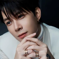 anh tú