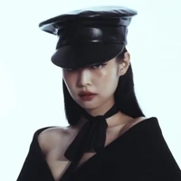 Kim Jennie [Em]